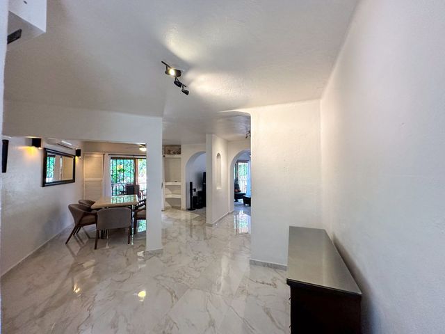 place photo 52