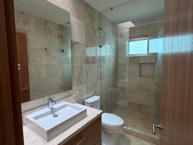 place photo 41