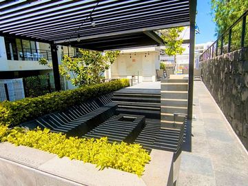 place photo 34