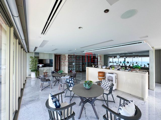 place photo 81