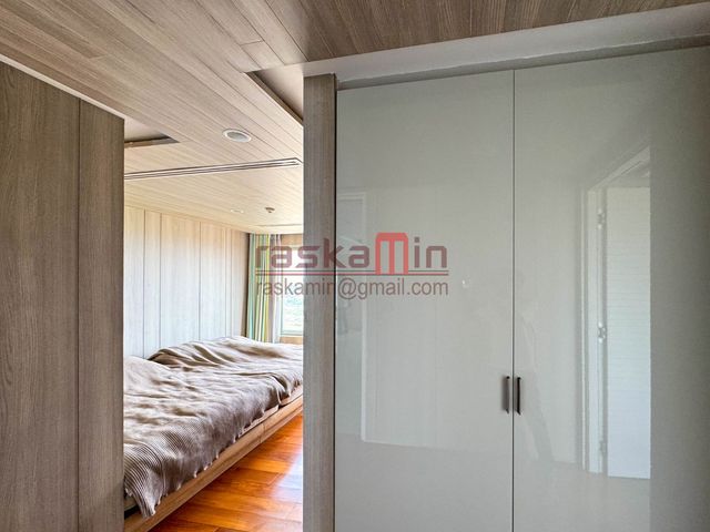 place photo 88