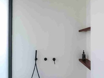place photo 46