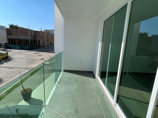 place photo 43