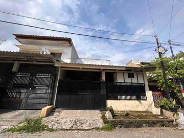 Rumah dijual di Manukan Kulon - Internet