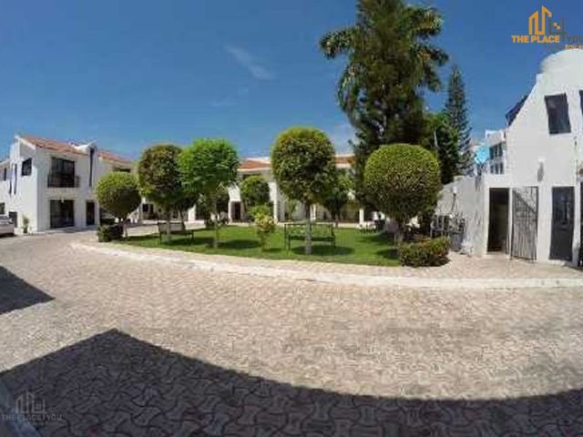 place photo 11
