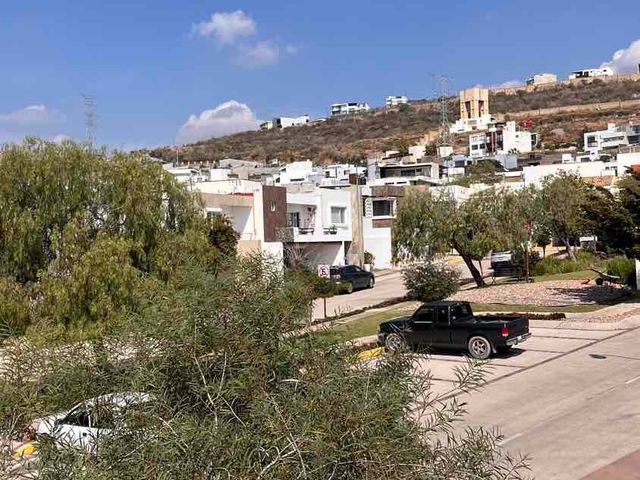 place photo 36