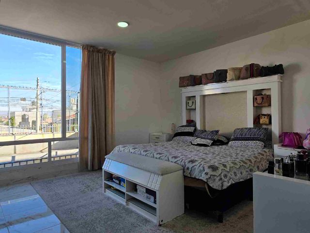 place photo 38