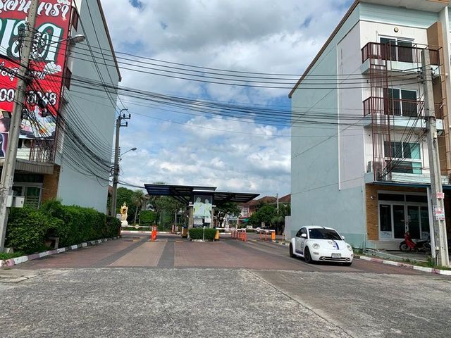 place photo 23