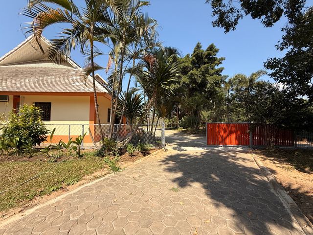 place photo 58