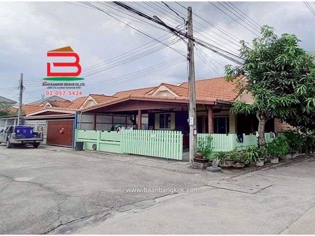place photo 34