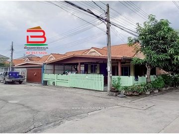 place photo 34