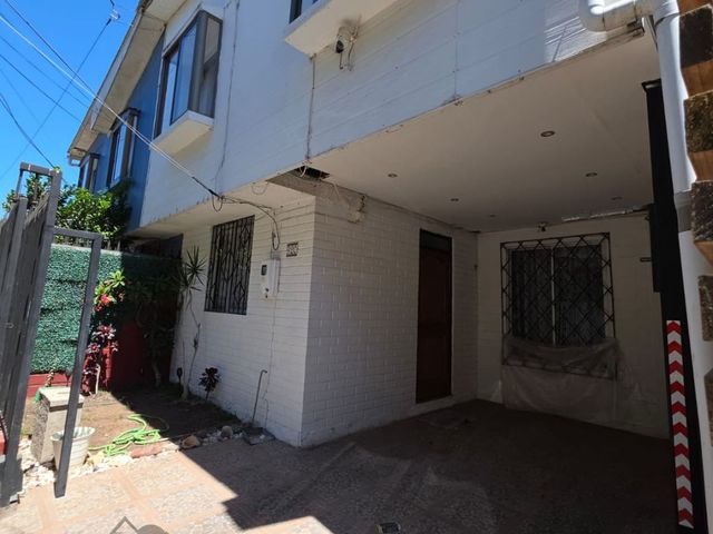 Se Vende  Hermosa Casa remodelada en La Calera