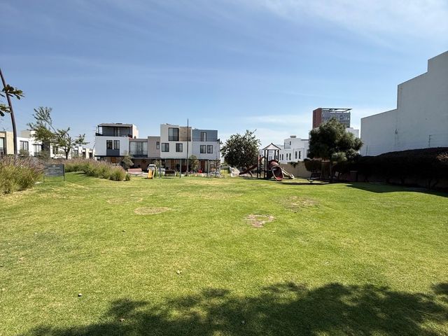 place photo 32