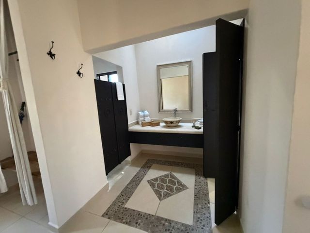 place photo 49