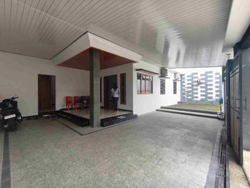 Jawa, PIDIE, Aceh, Indonesia - AC, Garasi
