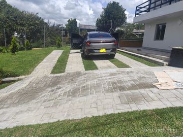 place photo 56