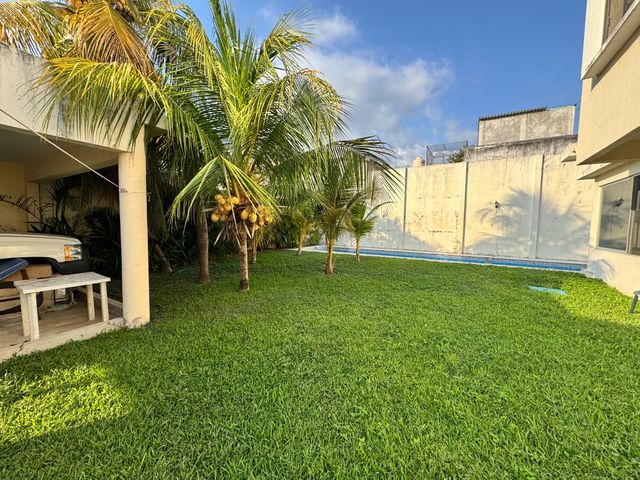 place photo 16