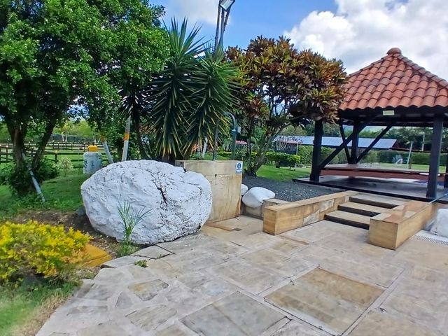place photo 62