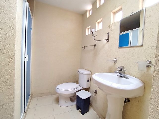 place photo 33