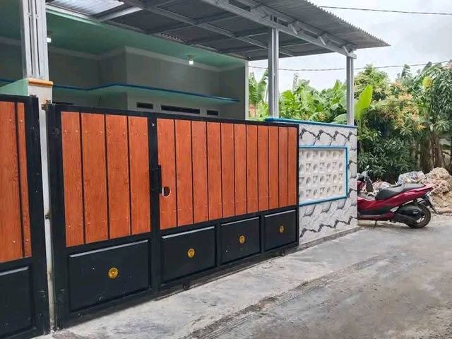 Dijual rumah baru di sepatan timur