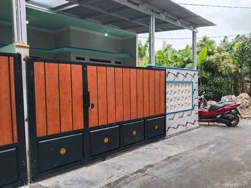 Dijual rumah baru di sepatan timur