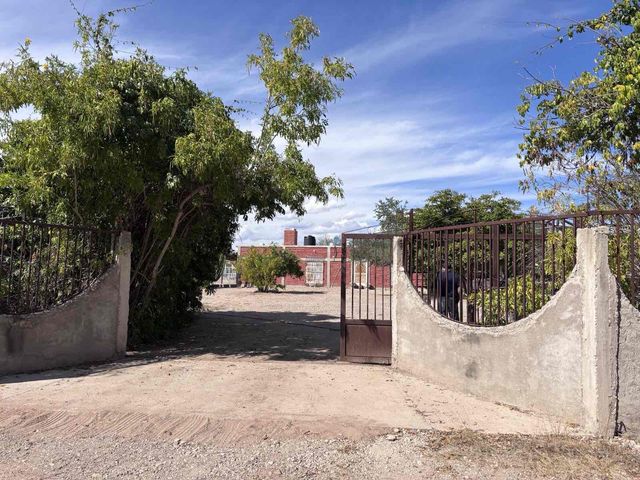 place photo 23