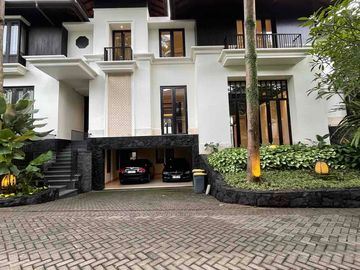 Jakarta Selatan - AC, Balkon, Rubanah, Area anak-anak