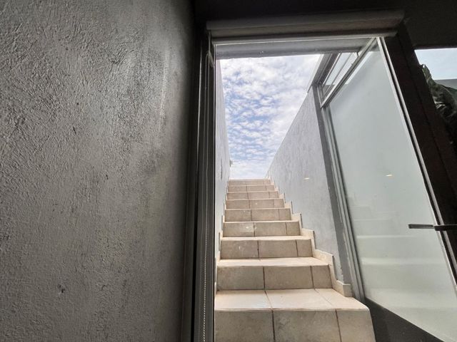 place photo 56