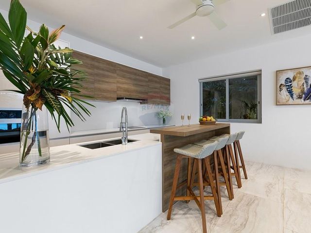 place photo 71