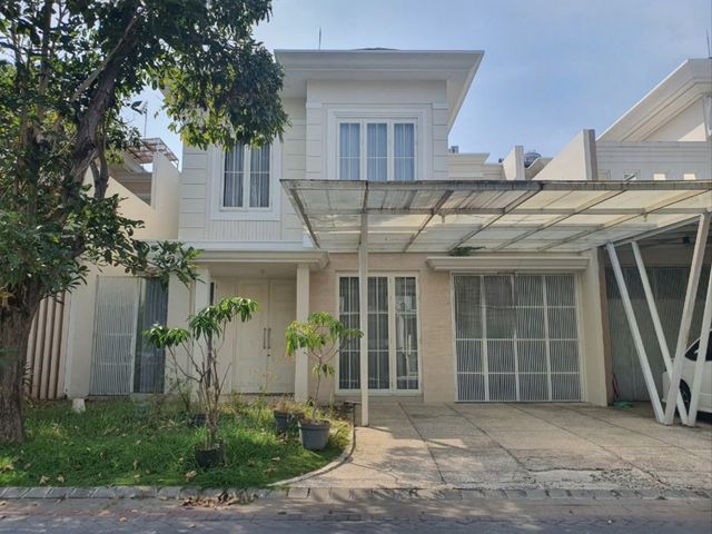 Rumah Bahama Pakuwon City MINIMALIS STRATEGIS