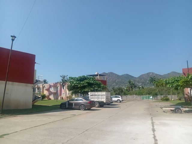place photo 23