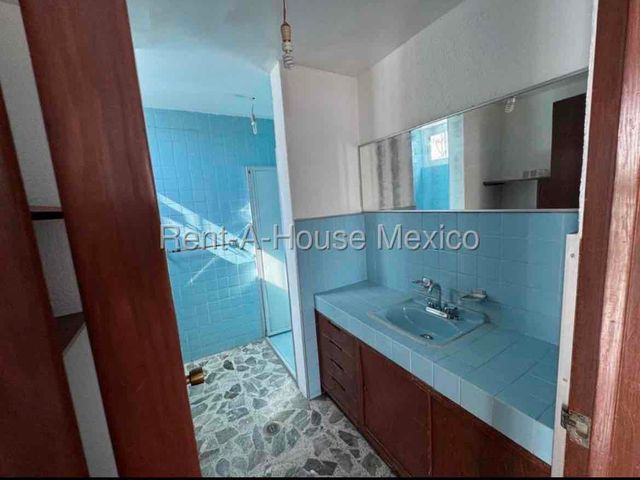 place photo 39