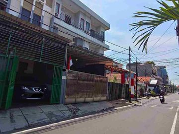Komersial dijual di Jakarta Pusat - Balkon