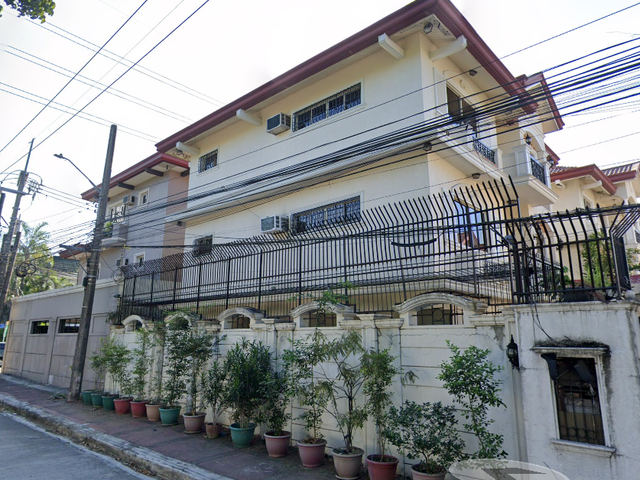 Spacious 3-Storey Townhouse with 4 Bedrooms and 2.5-Car Garage FOR LEASE in Hemady Homes, Quezon City