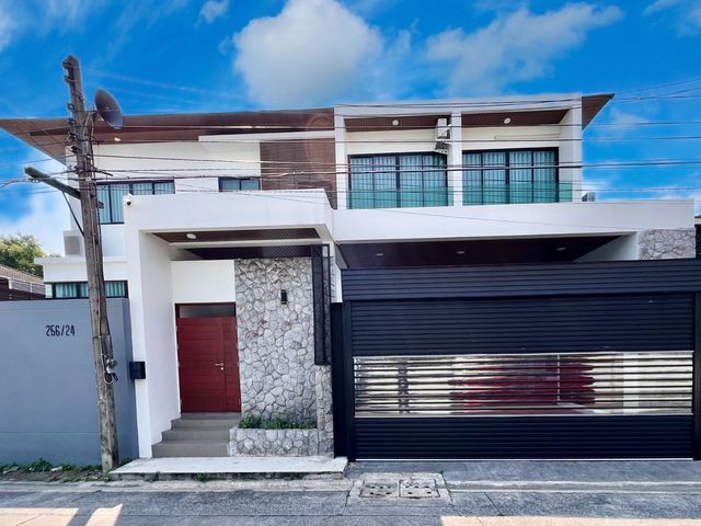 place photo 74