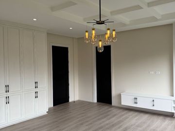 place photo 53