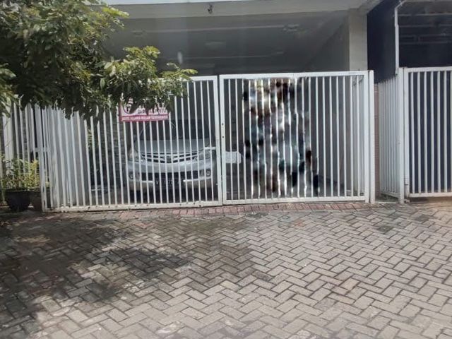 Dijual Rumah Nyaman, Luas & Strategis Dekat Bandara Juanda, Sby