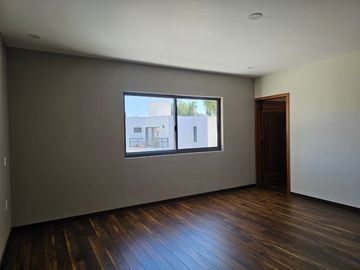 place photo 48