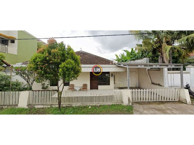 Rumah di Ganesha Raya Kudus Jawa Tengah