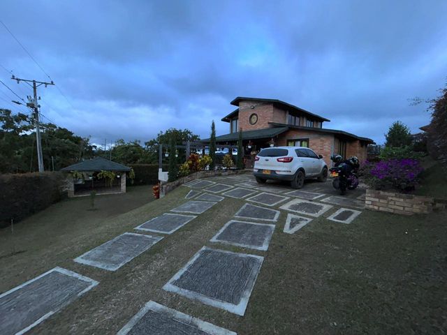 place photo 15
