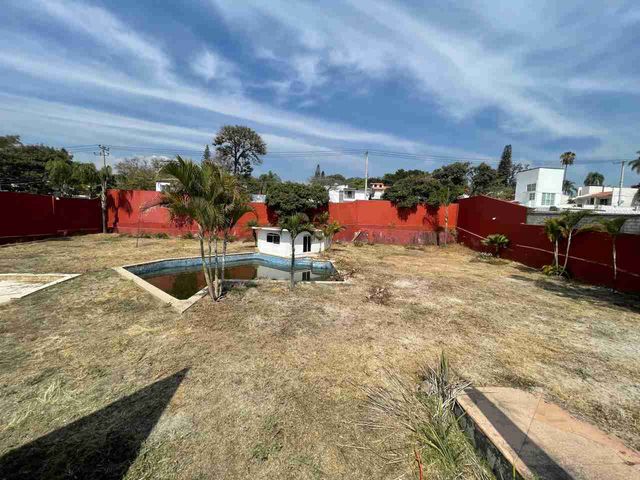 place photo 18
