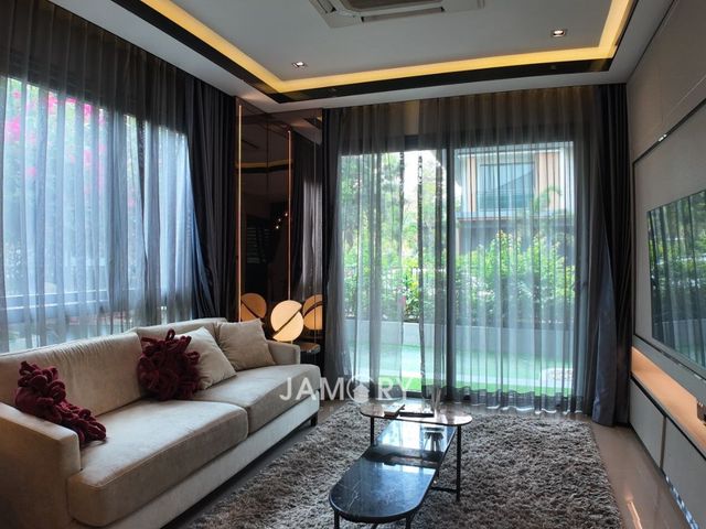 place photo 25