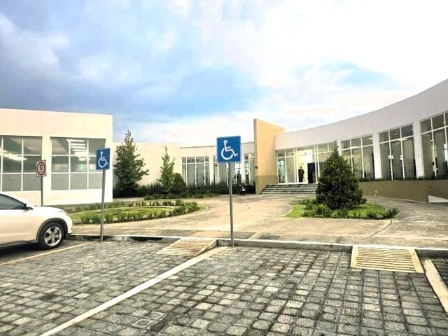 place photo 24