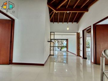 place photo 51
