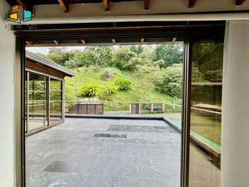 place photo 49