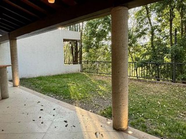 place photo 48