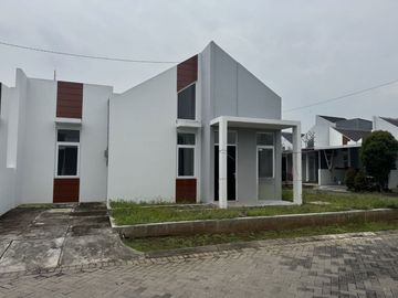 Jawa, PIDIE, Aceh, Indonesia - Air, Listrik