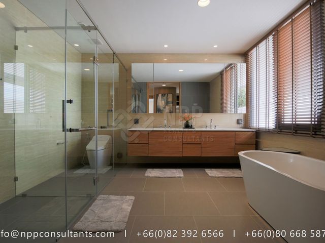 place photo 44