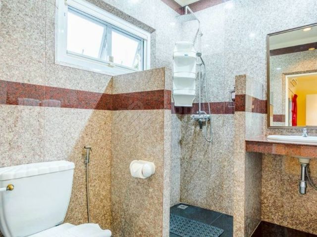 place photo 24