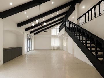 For lease 4 bedroom house & lot in Valle Verde
